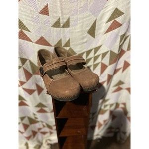 Dansko Crepe Mary Jane Shoes Clog Size 41 10.5 11 Brown Tan Closed Toe Hook Loop